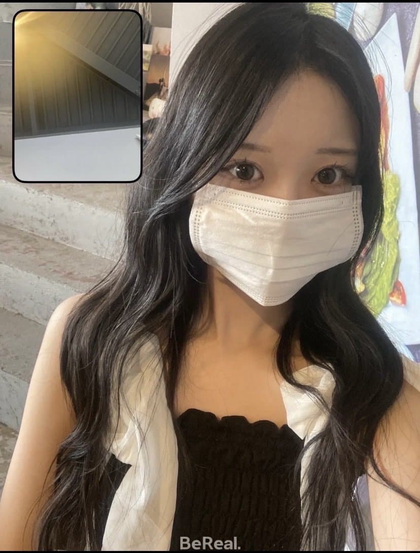 綾瀬みづき（Ayase Mizuki）