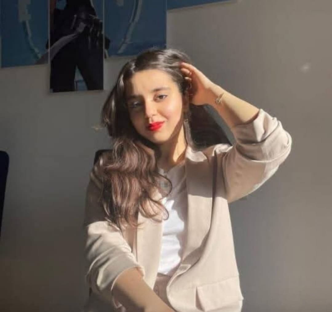 Wife cheat on business trip with bbc coworker