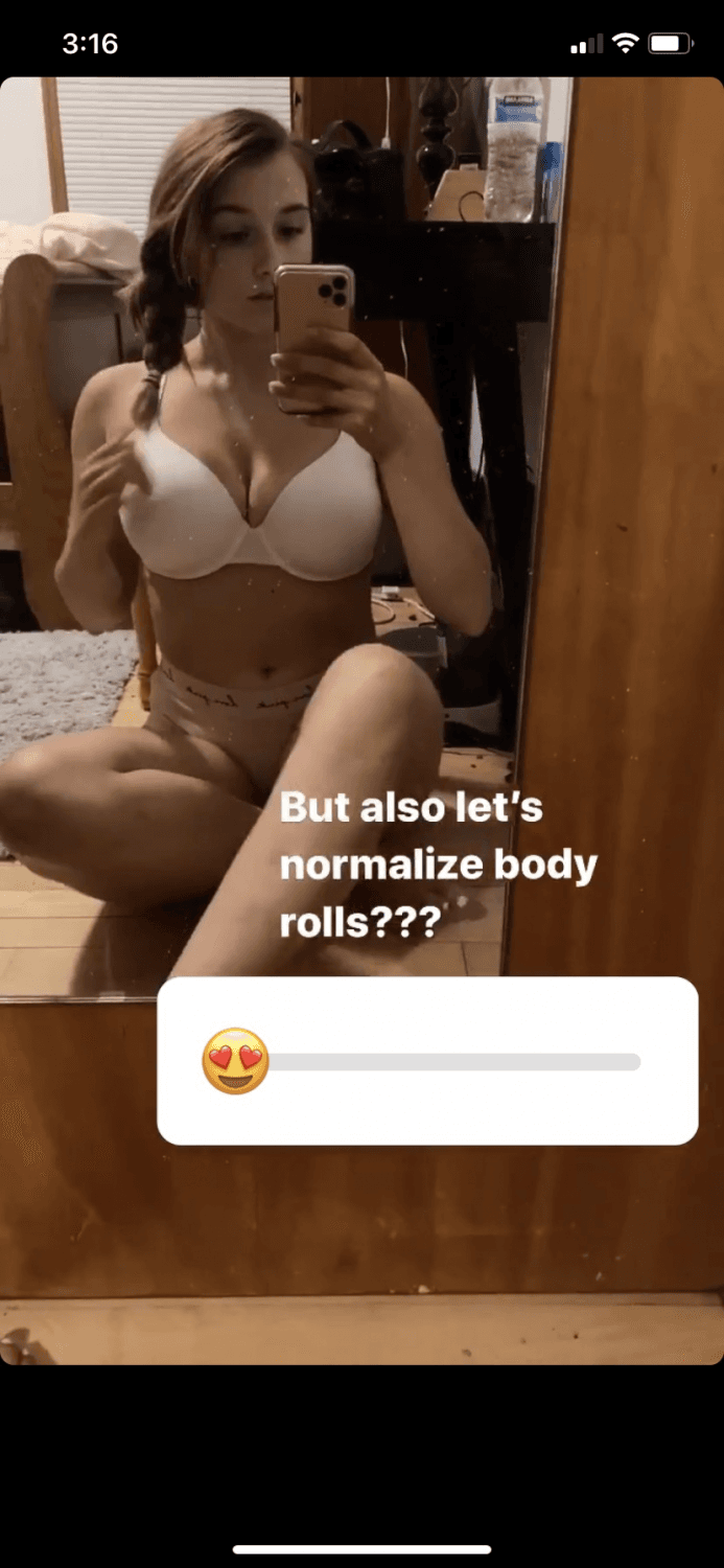 She squeezes her big tits so good and looks amazing kissing her girl