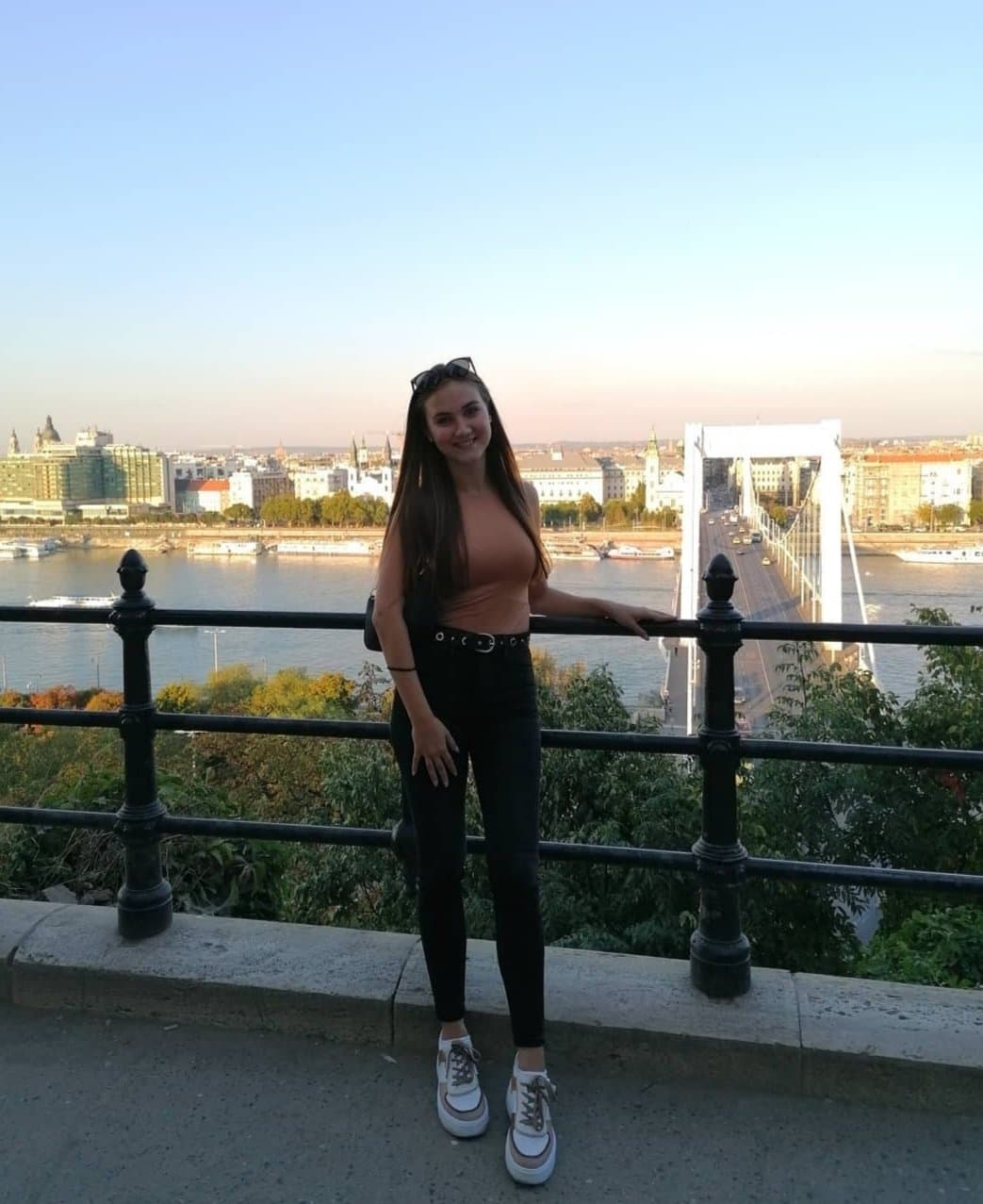 [kik]subbmit big ass ex needs her asshole stretched out and pounded so She can get creampied in it