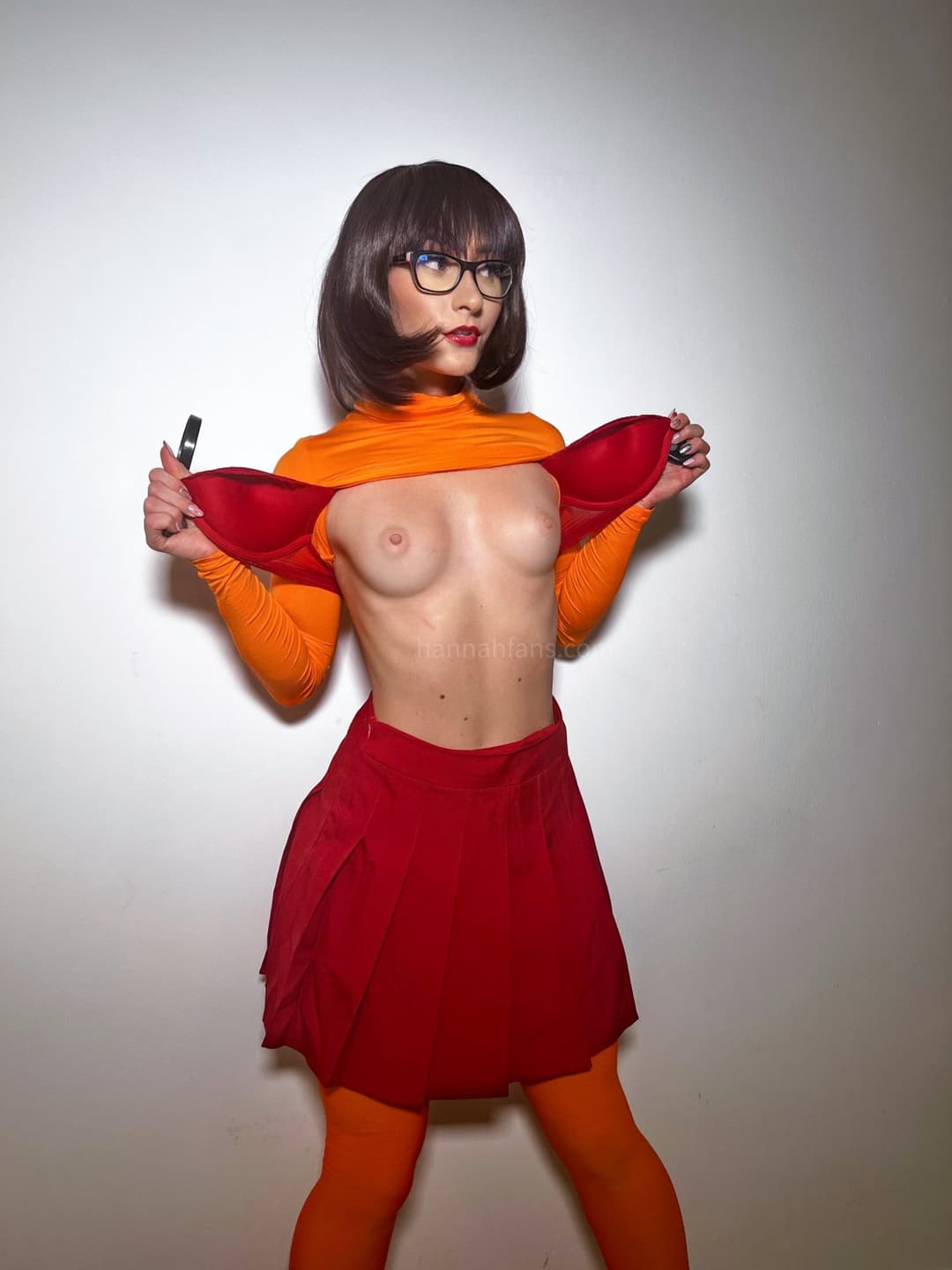VELMA COSPLAY pics