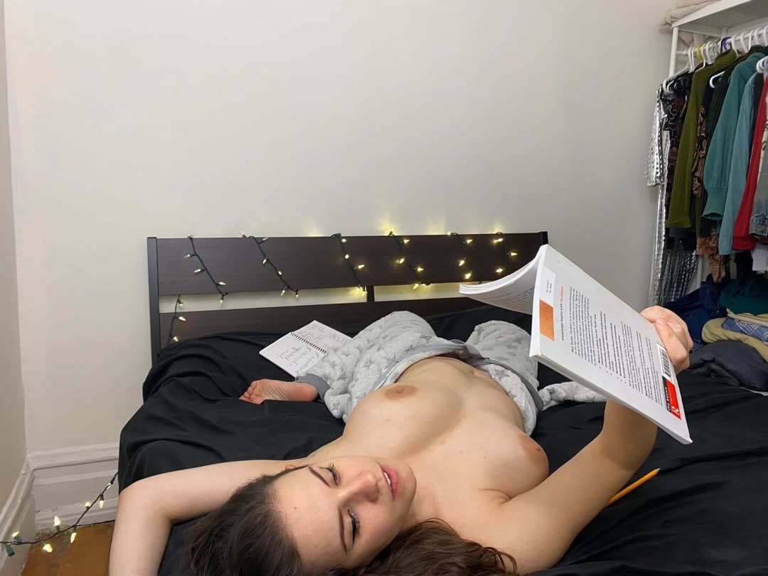 Hairy Curvy Big Tit Hippie Slut