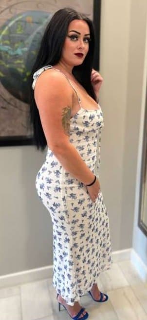 Request.. 32yr old - Missouri Ex St. Clair High School Teacher.. <> Married Wife..