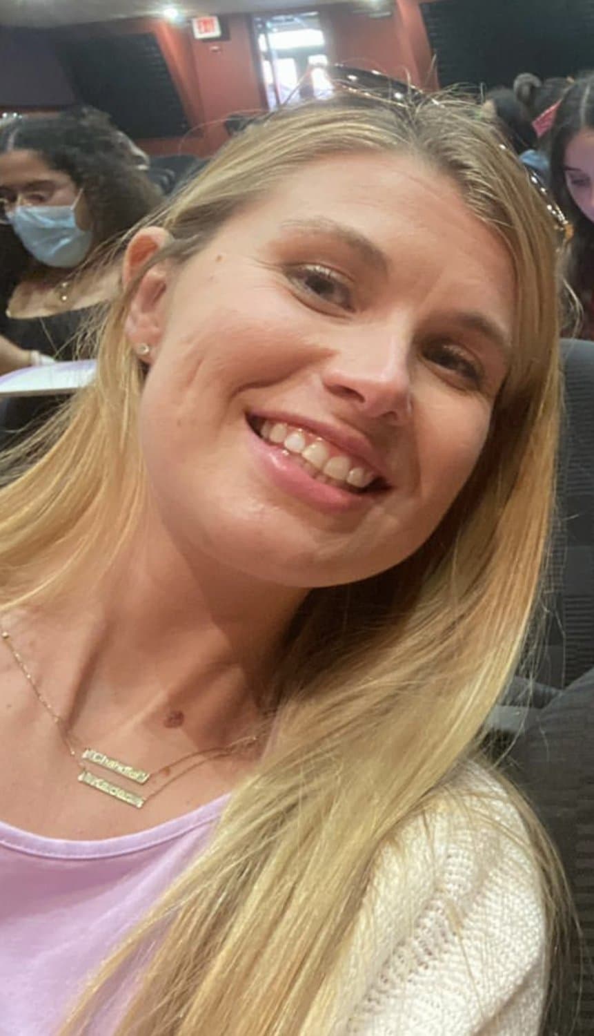 Wife & Mom, 29, with big tits drains bartender then takes her first BBC. As hubby takes pics.