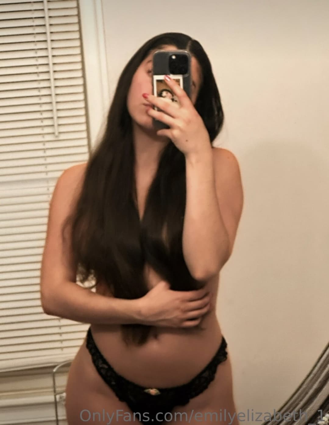 she wasn’t as successful as her whore sister because she wouldn’t get naked