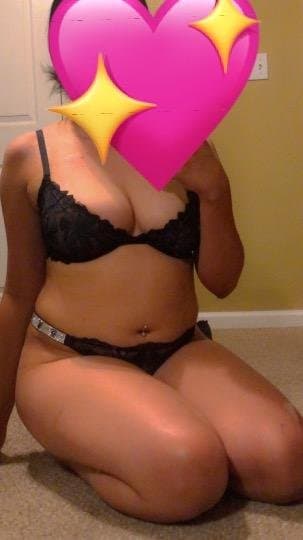 20 year old curvy Mexican escort that I f last week ❌NO GFE or BARE ❌