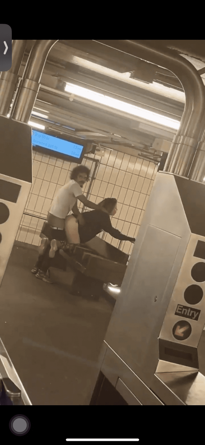 Waiting on the train ?