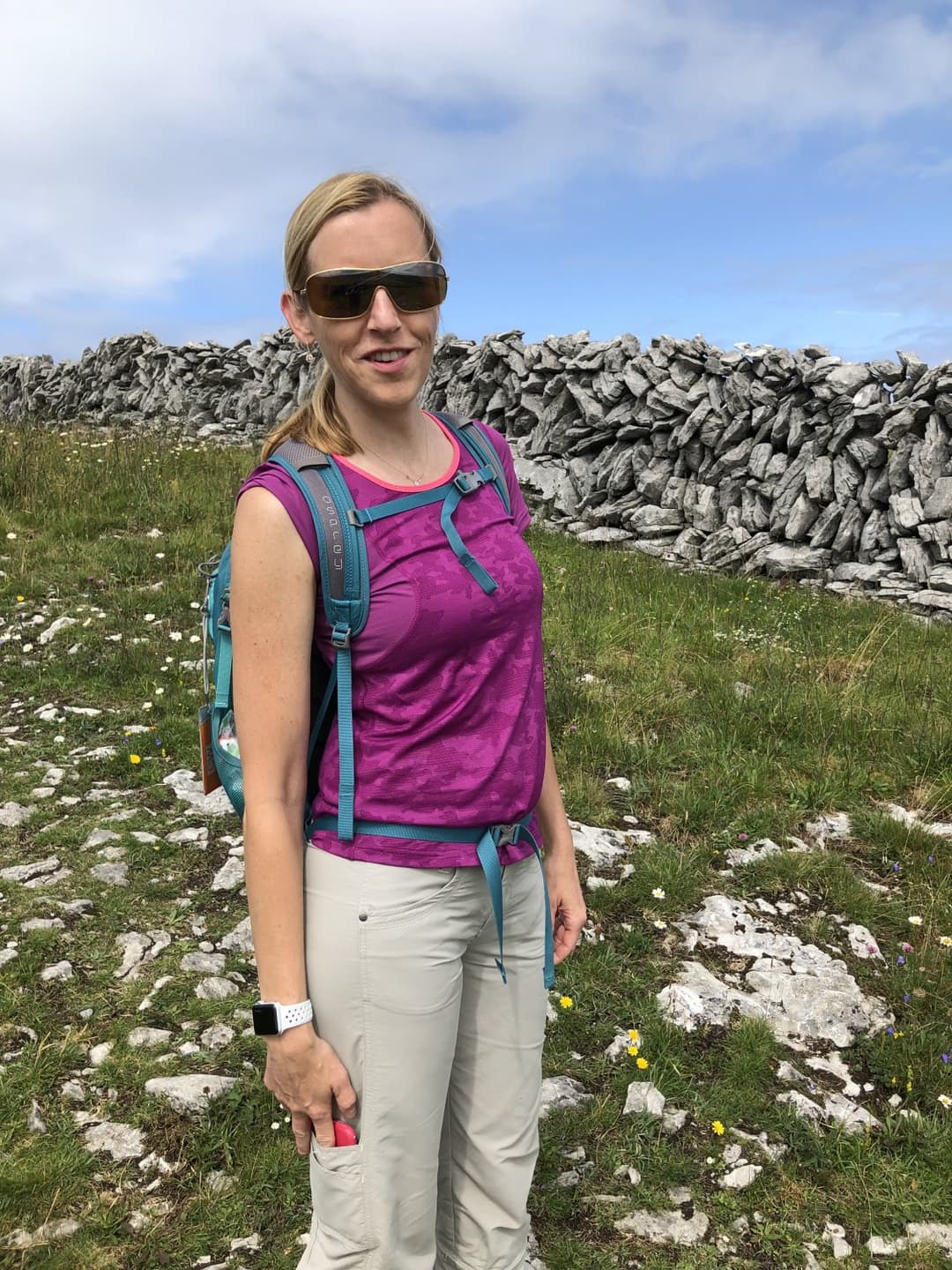 Slut wife eats loads and shows bald cunt