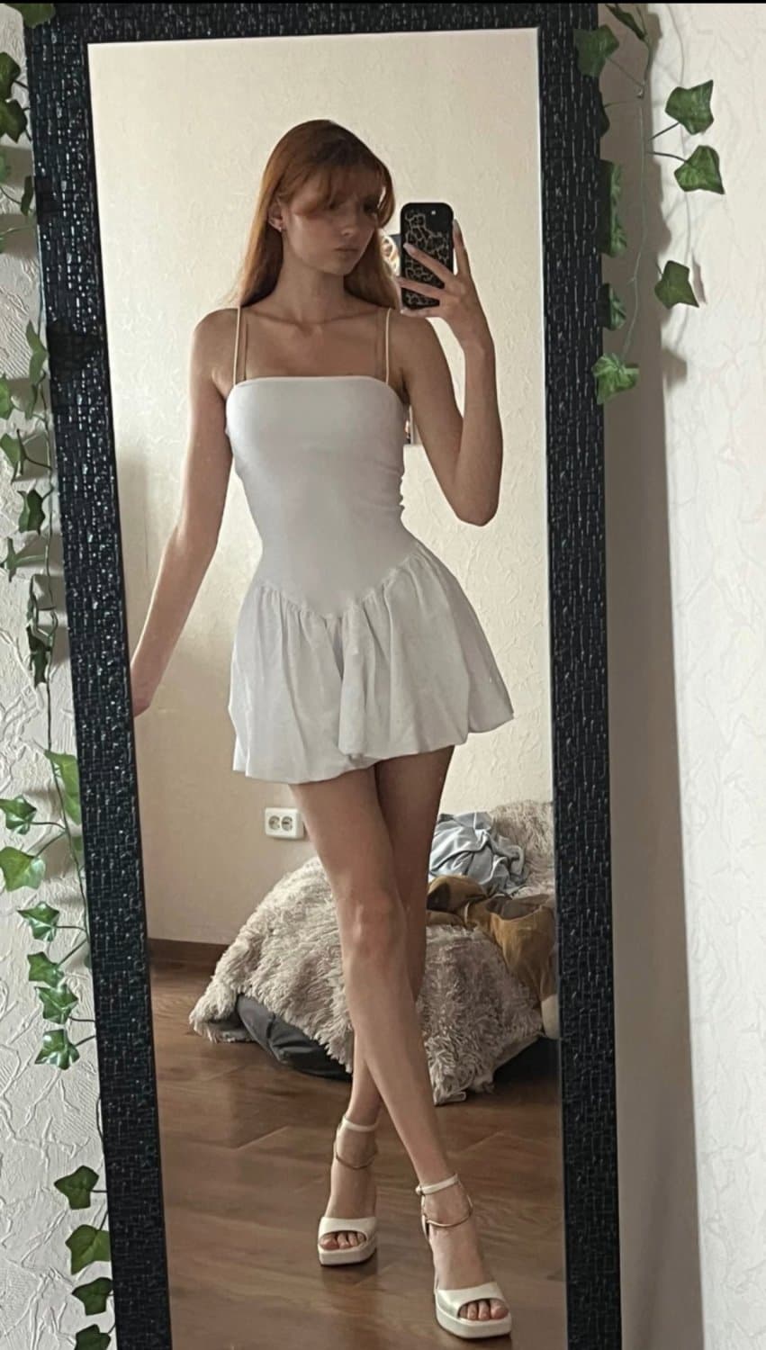 Hit redhead slut feet. High heel body ass foot ff