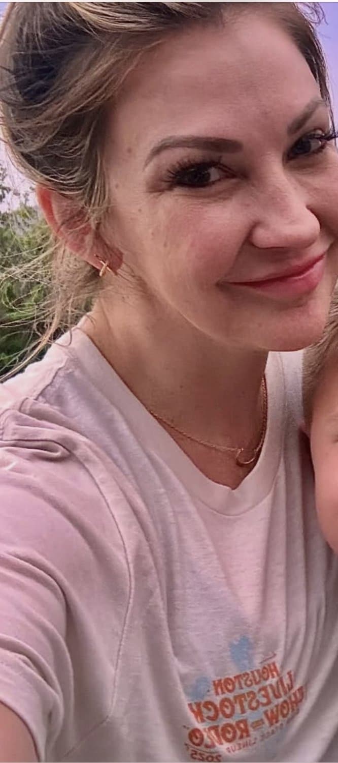 Newly used up divorced MILF, 42, gives first blowjob since divorce with Dau ghters soccer coach 22