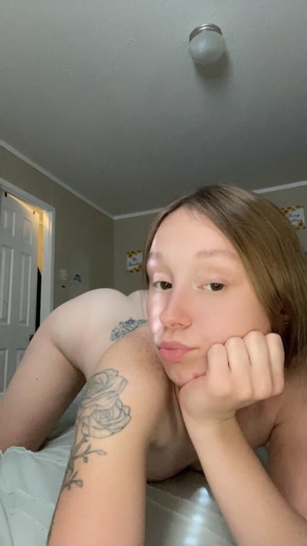 She arched that back and gave me some good wet pussy.