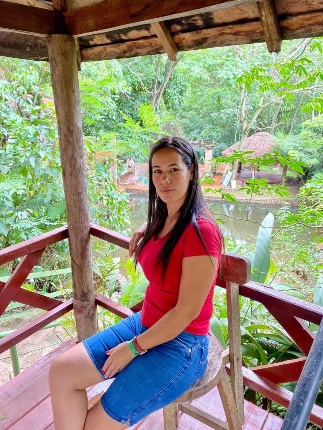 Mi Hermanastra paraguaya villera y ninfomana