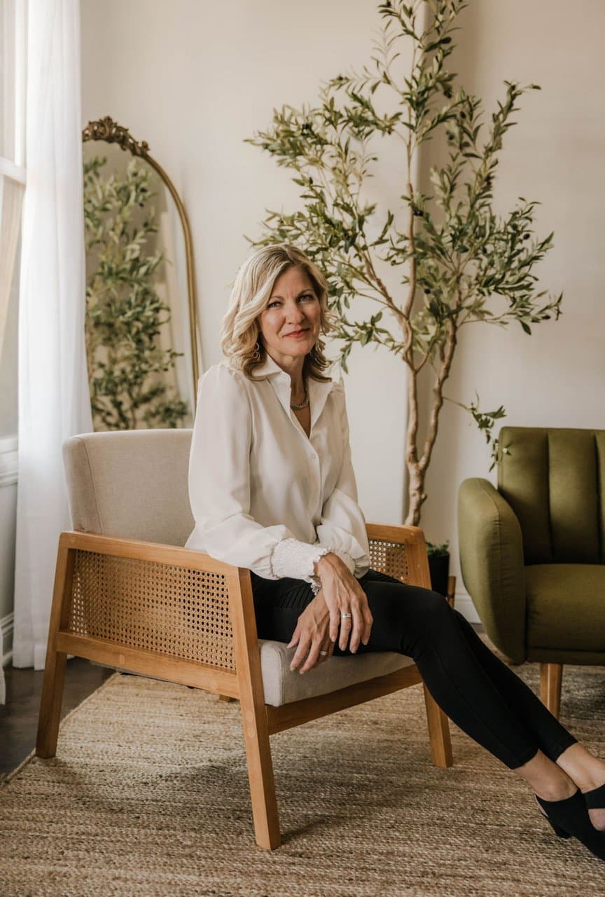 Niki the Business Bitch