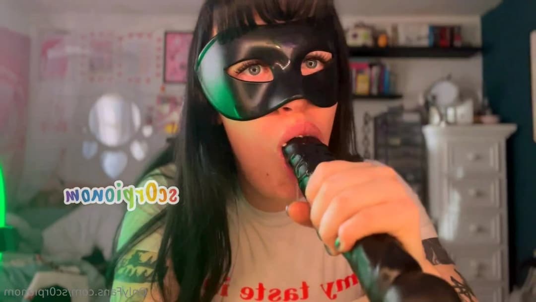 irl Hentai Girl Deepthroating Monster Cocks