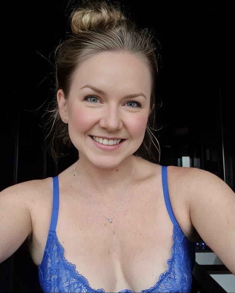 My Innocent mom is a hidden sluts, just found out my real mom nudes on hidden camera