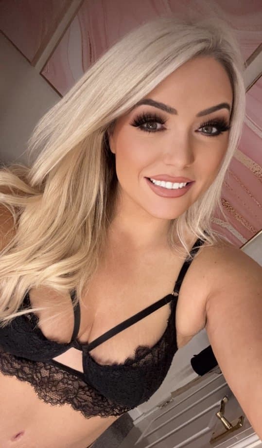 Hot milfs spicy pics leaked