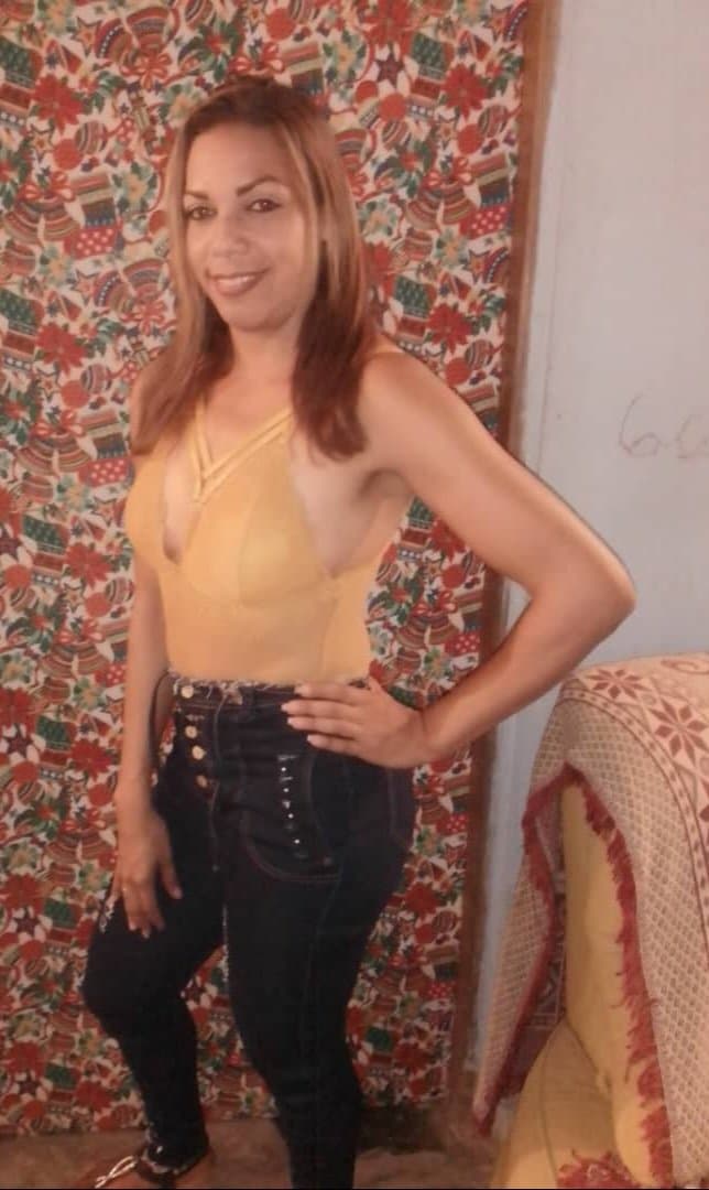 Real latina slut milf... La Perra Madura