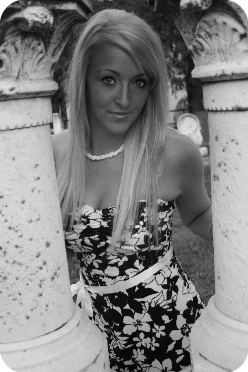 Anissa 18yo. Comment, repost, or message me.