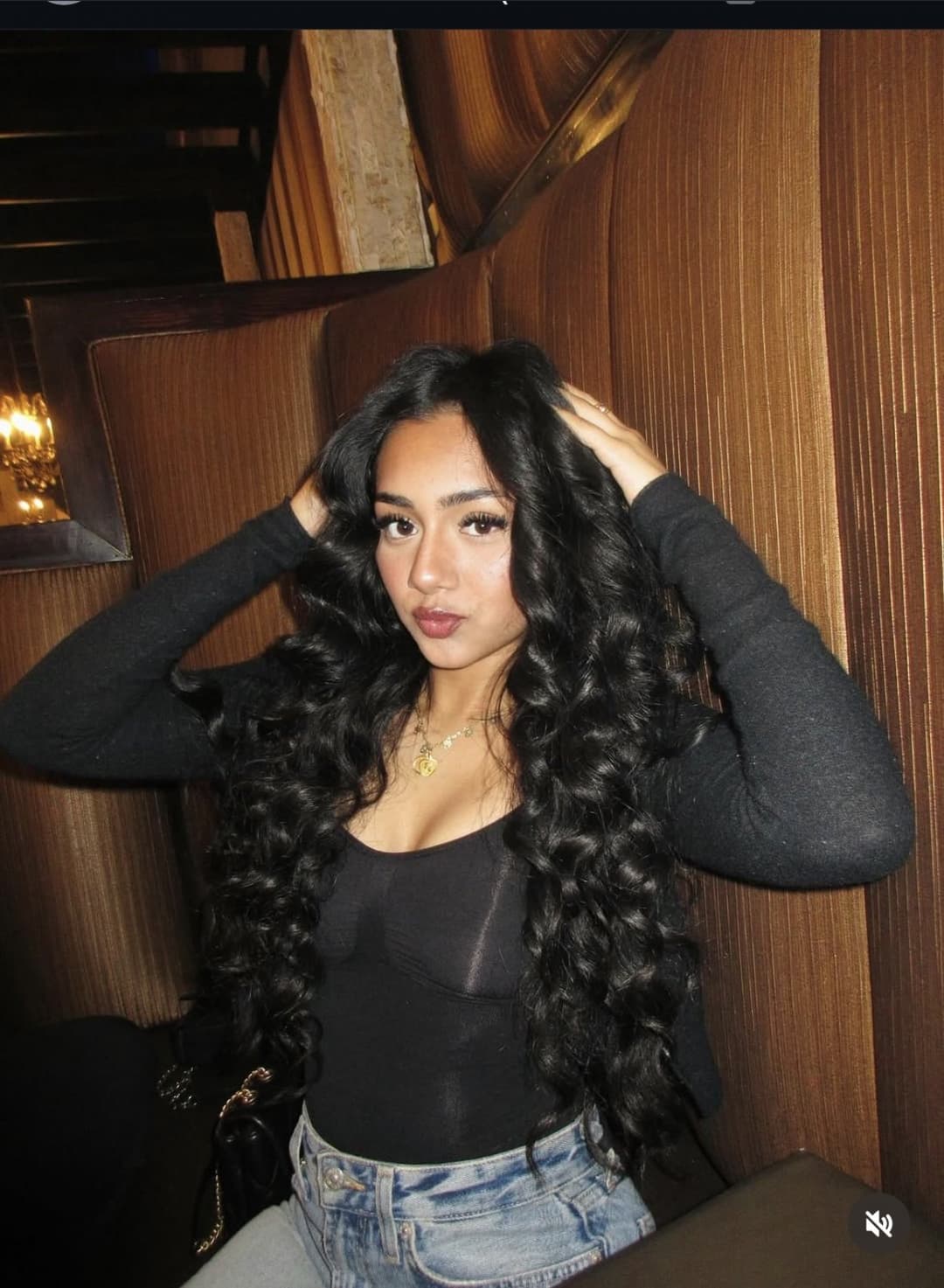 Cum trib this slut and make her famous. Dm for info