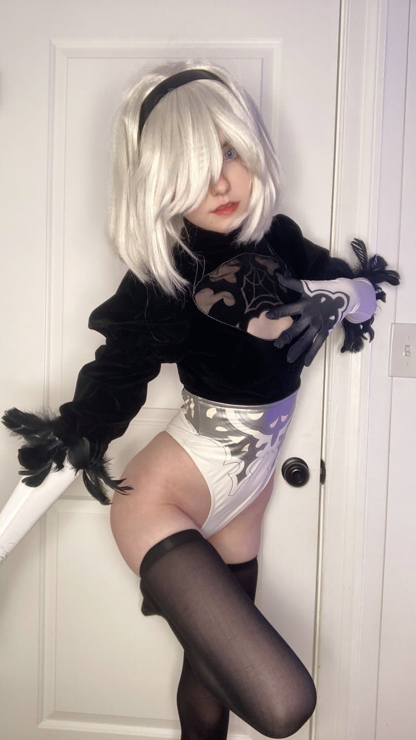 Click to view full size Some 2b cosplays