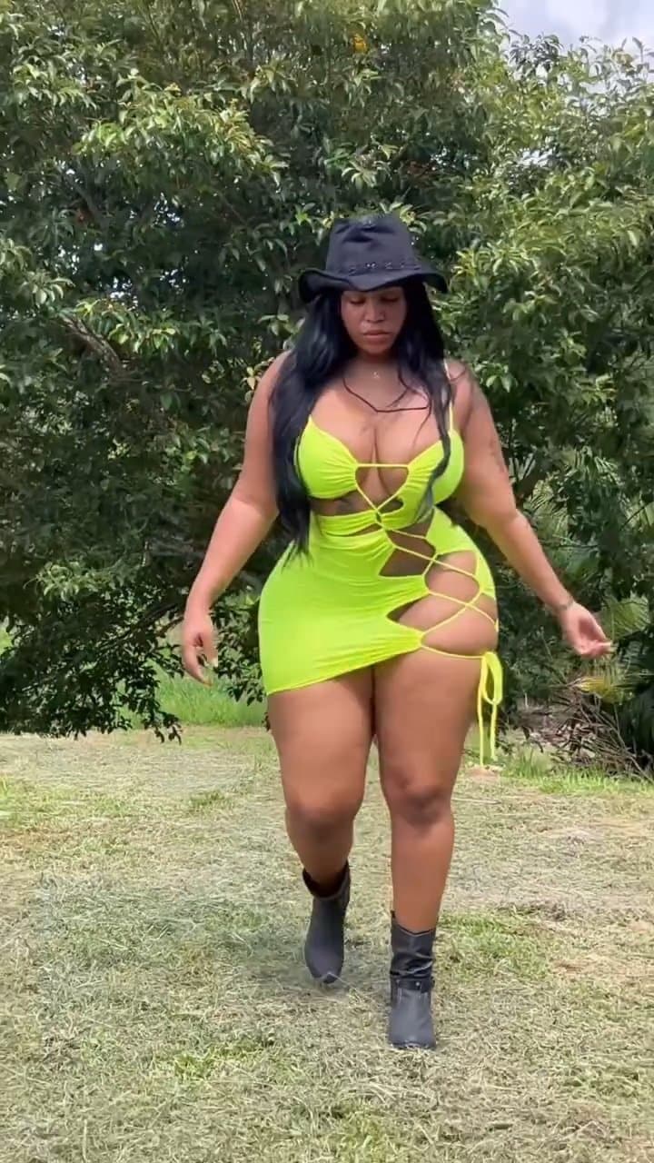 Amazon Big Booty Bit Tits Dominican
