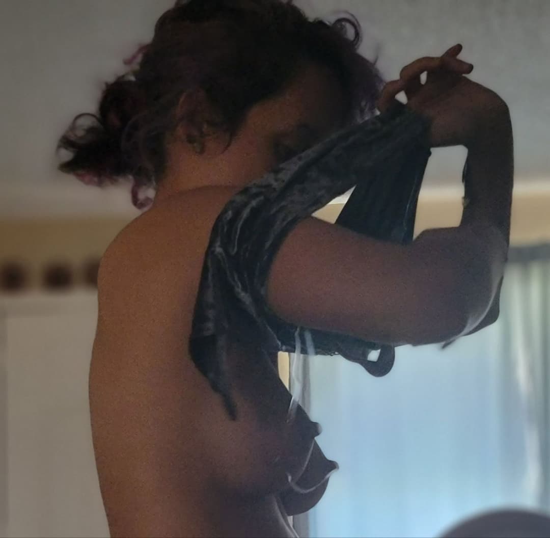 Sexy hotwife Ani 30yr old, 2nd album all shared via kik