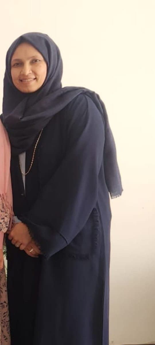 My Sexy Aunty. DM to talk about her. Comment on her