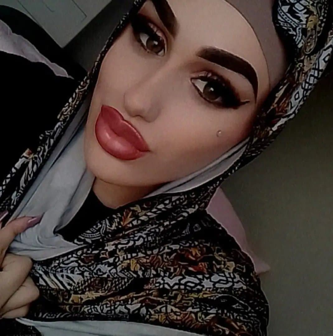 hijab Arab Leila (sex video)