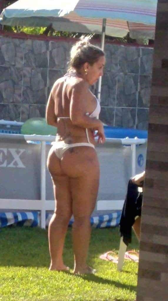 Outra tia gostosa, tia loira