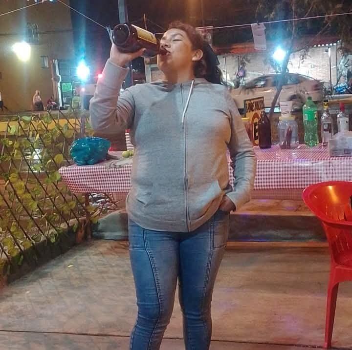 Jessica Ex madrastra rica putona