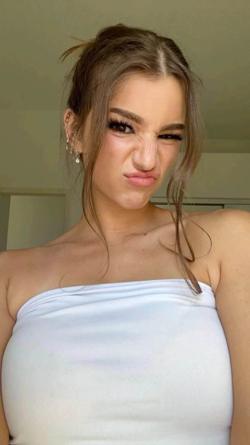 Meu álbum de duckfaces é pornfaces para vocês