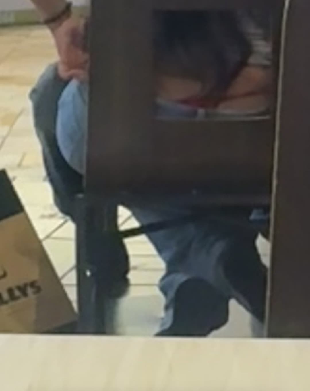 Christmas hunting ( thongslip)