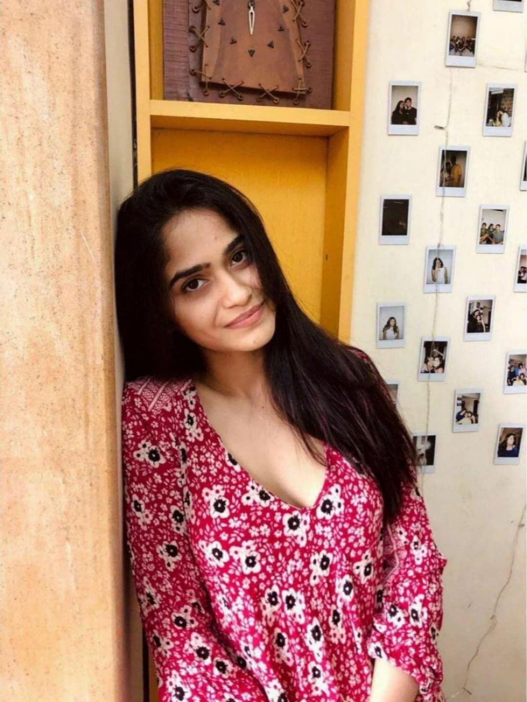 Pooja 21 webslut from India