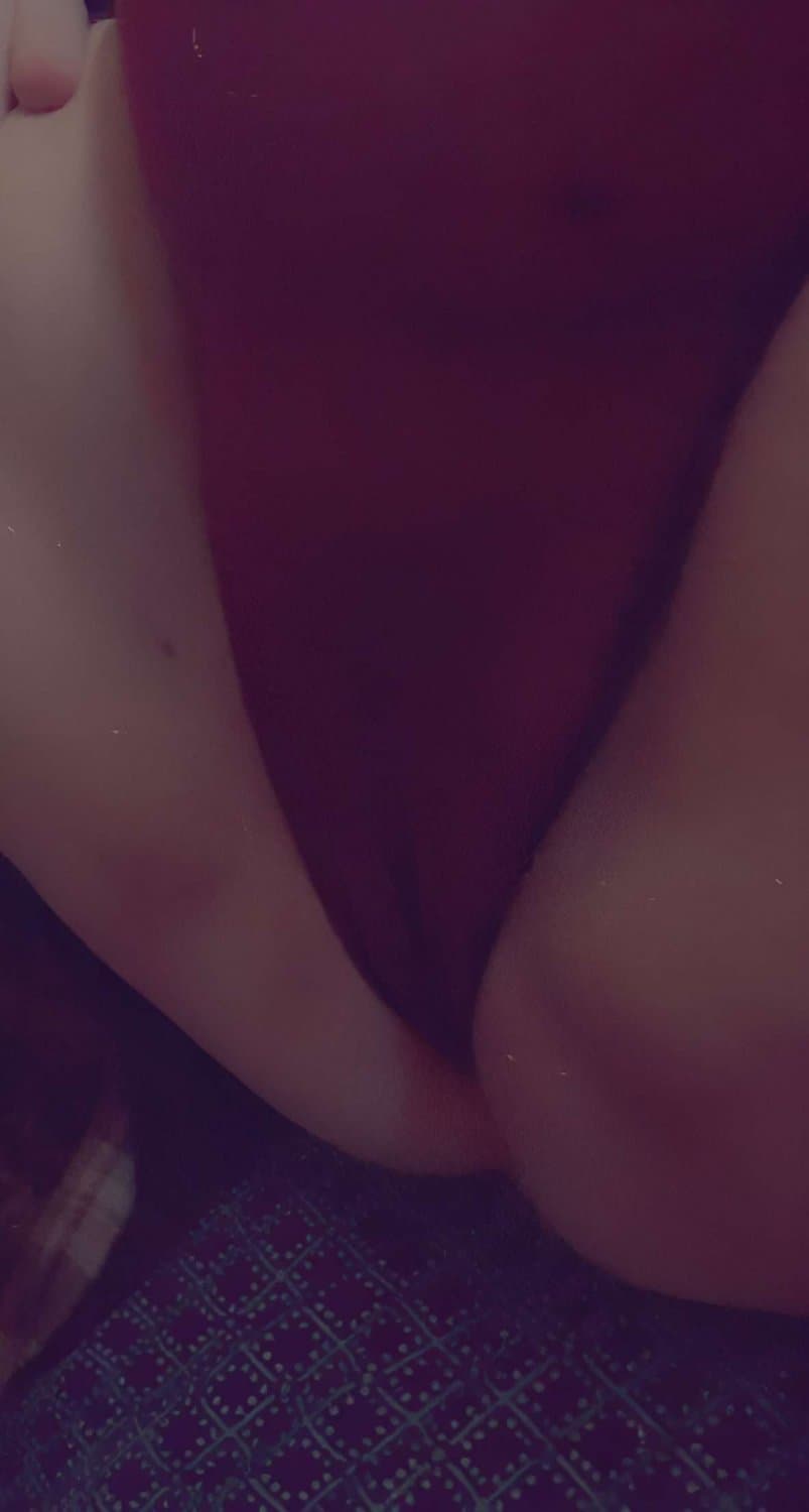 25 year old Webslut Jess from Midwest USA