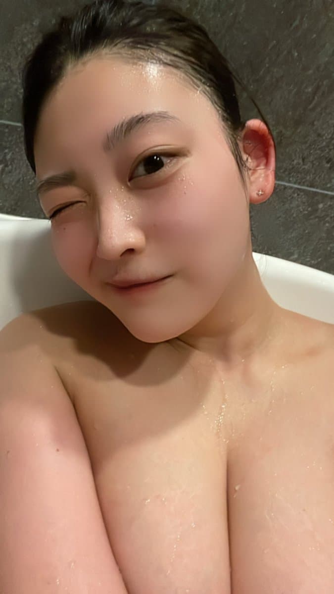 Click to view full size Busty Asian gravure idol Kei Fubuki fucked on Fan Appreciation Festival