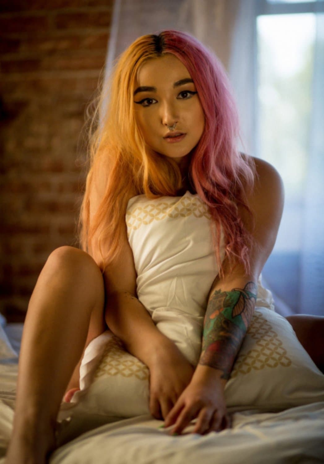 Burlesque dancer 2 early years