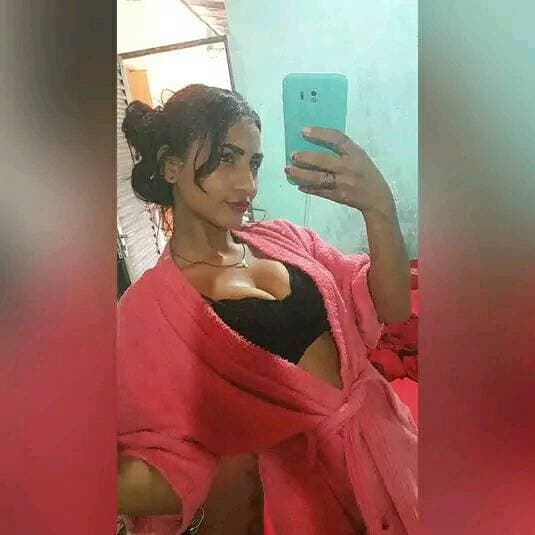 Vic Mendonça. magrinha gostosa vende conteudo