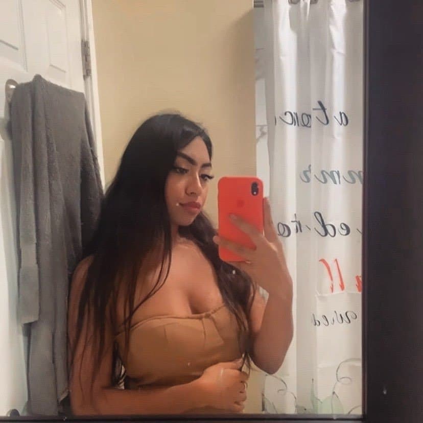 Latina From HS With Dick Sucking Lips