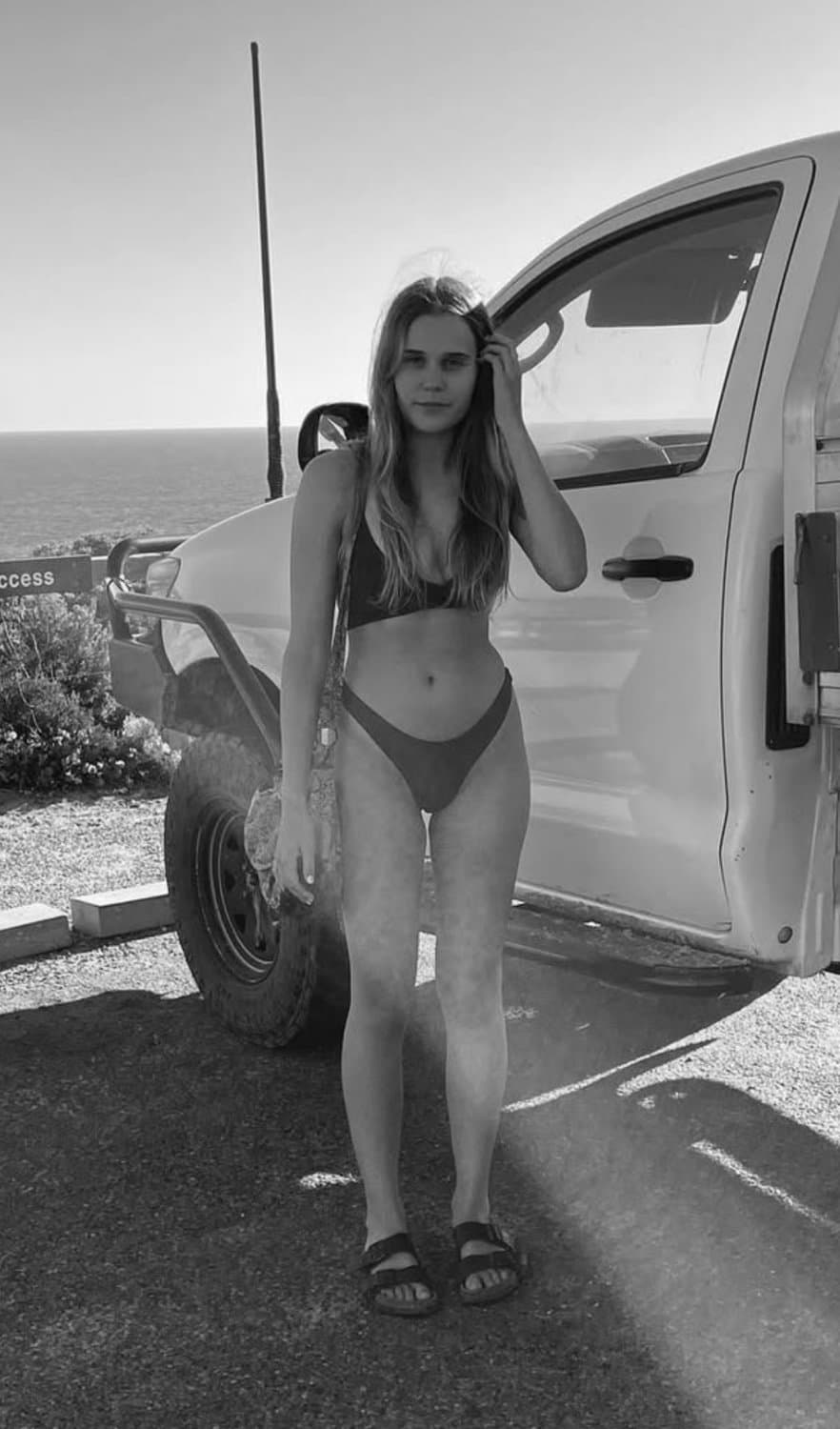 Sexy blonde IRL with perfect ass loves to show off her sexy body