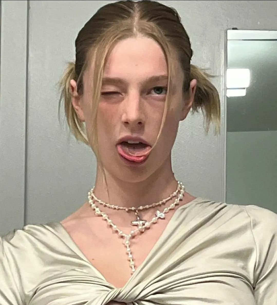 Click to view full size Hunter Schafer