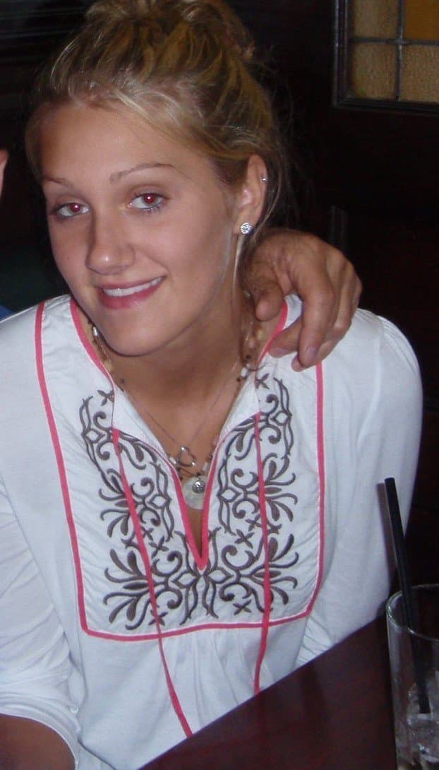 Click to view full size Emily and Victoria get topless and kiss each other on the G G W bus in their pre marriage years