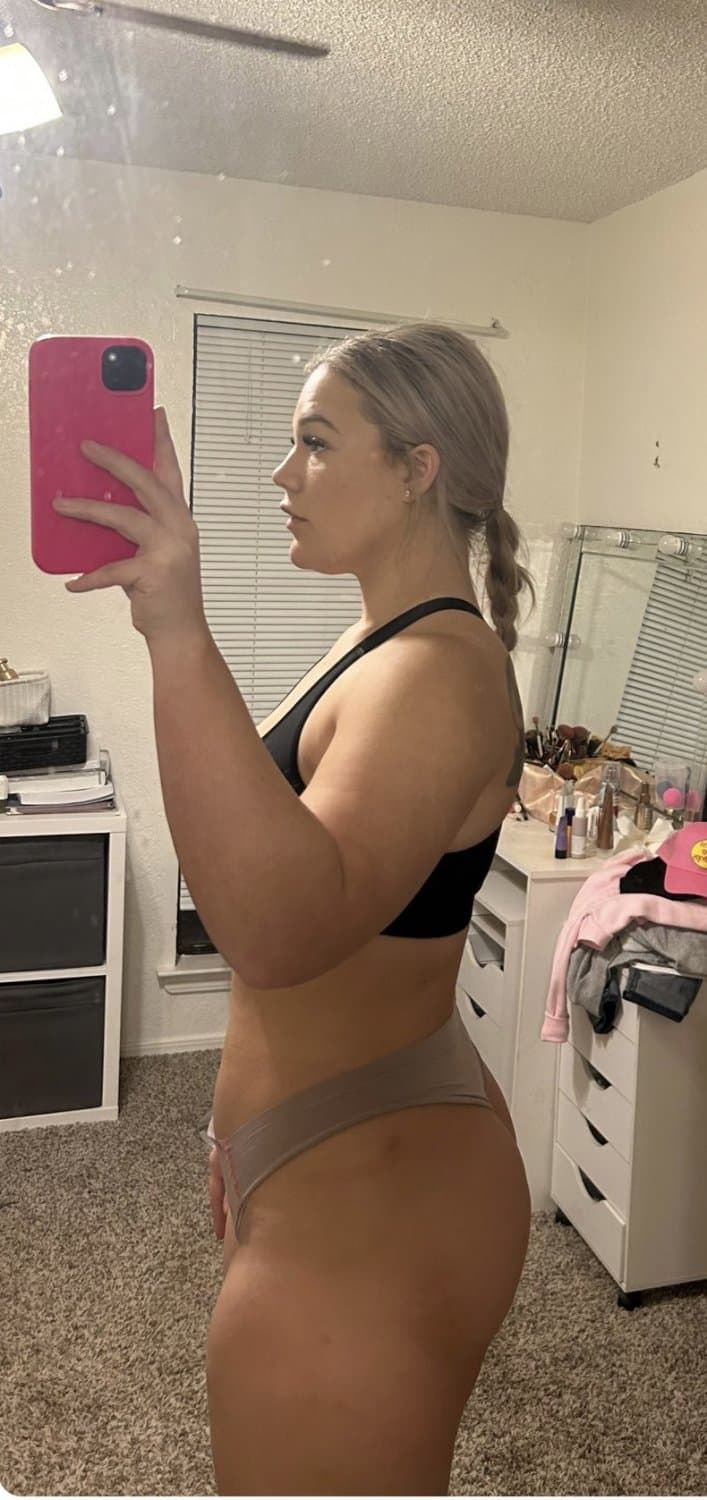 Thick Lightskin Desirea