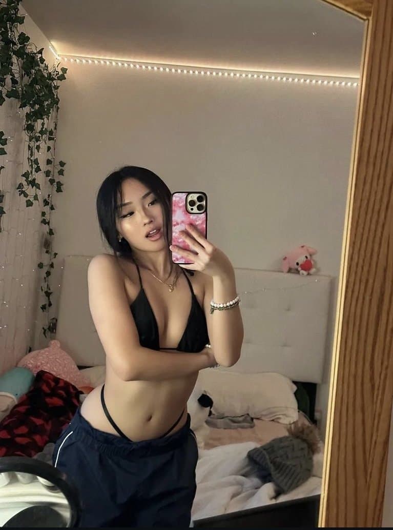 Daisy’s LEAKED SEXTAPES & NUDES ABG Teen Slut Influencer !!! Get’em while you can!! Hmong ABG NUDES