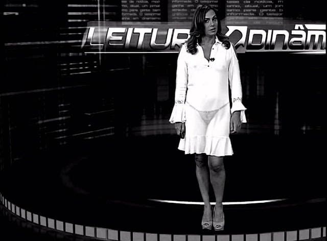 Infrared x-ray beauties see tru clothes