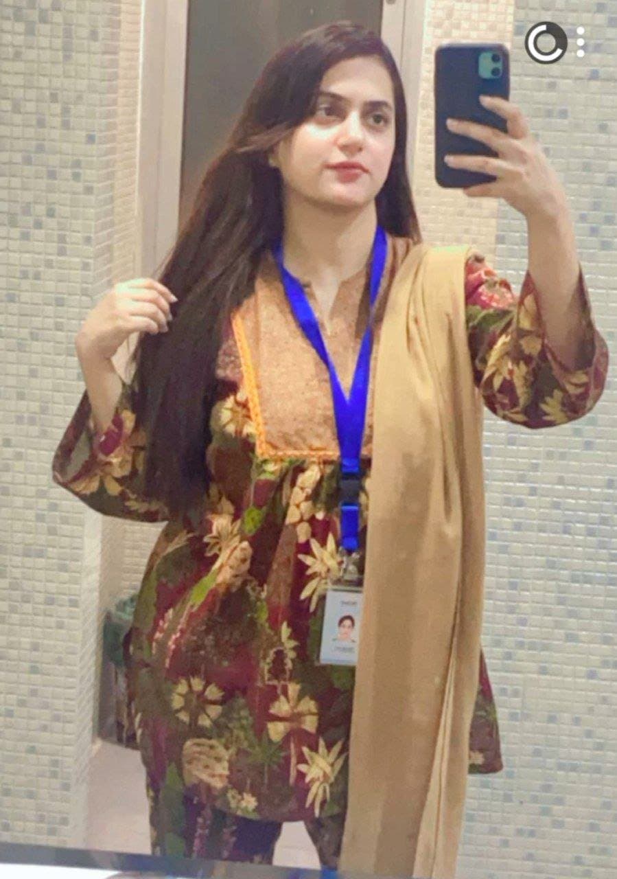 Click to view full size Pakistani girl sexy Resham gul Insta reshug1212 snap reshu121 num 03422278042