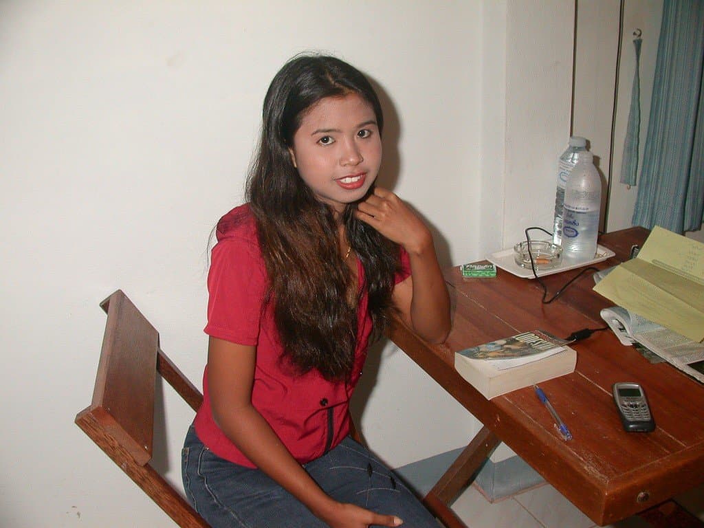 Kei Thai Slut Hotel Worker