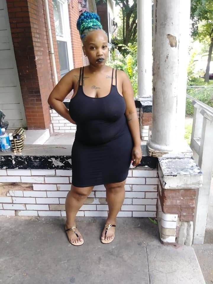 Freaky Bi Bbw Auntie (She need to start a only fans) I would not pull out 19