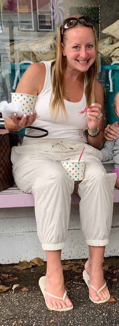 His dick is throbbing for his best friends mature wife Sarah