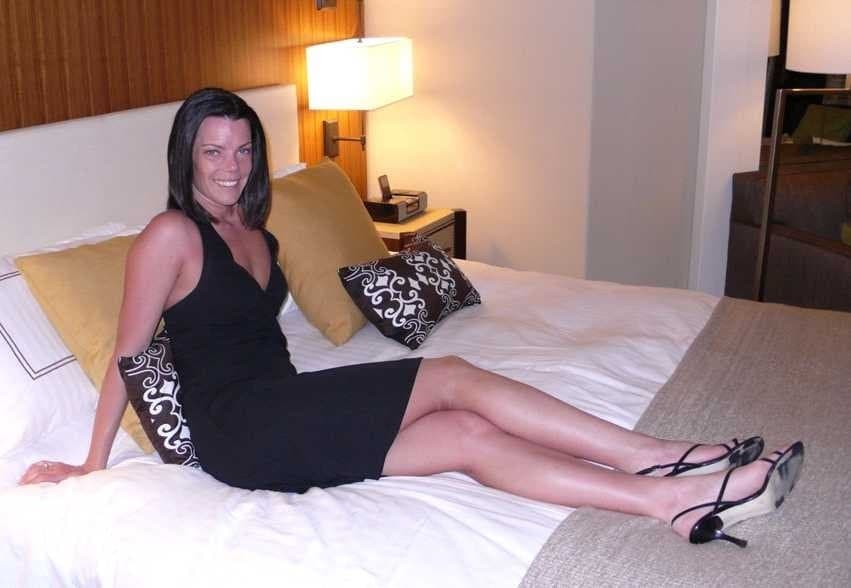 Brunette hotwife with small tits loves to be doubled