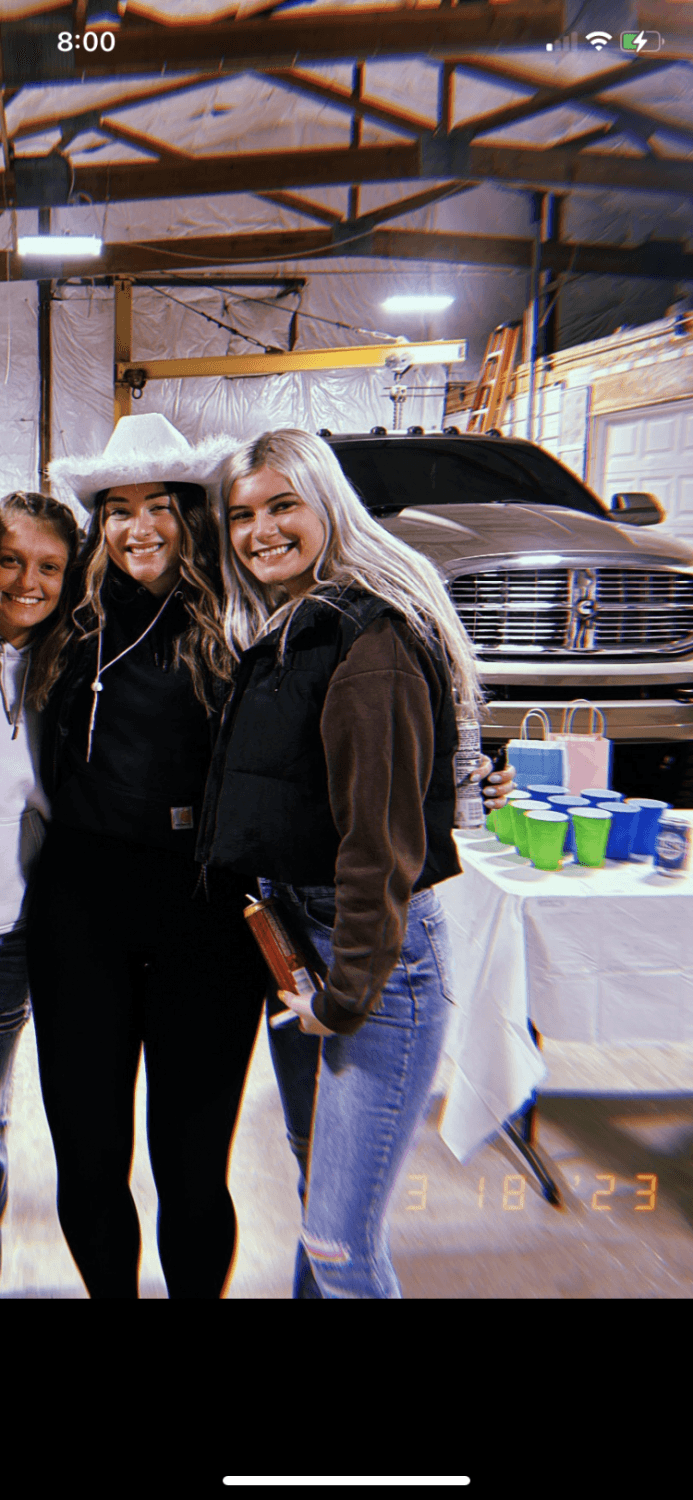 So jealous of this blonde smacking this ripped assholes hard cock on her face before sucking it good